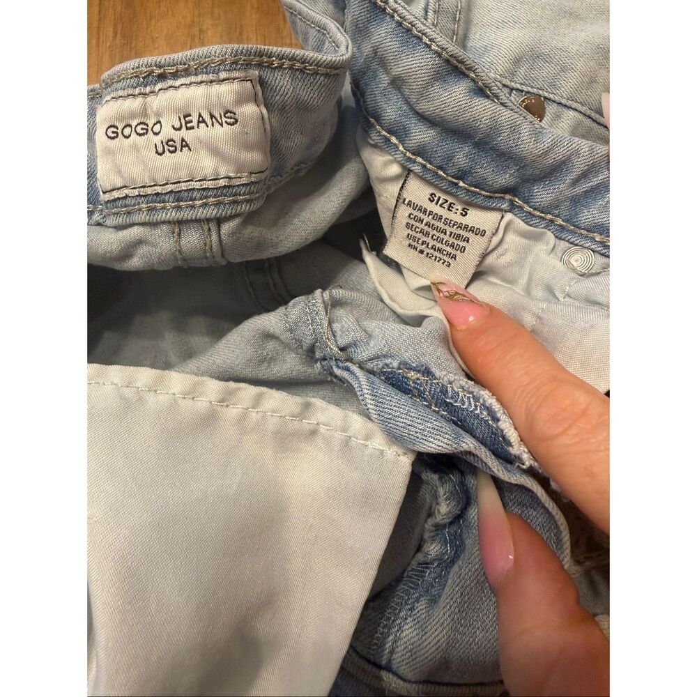 GoGo Jeans USA Distressed Cropped Denim Jeans Size 5 - Picture 3 of 7